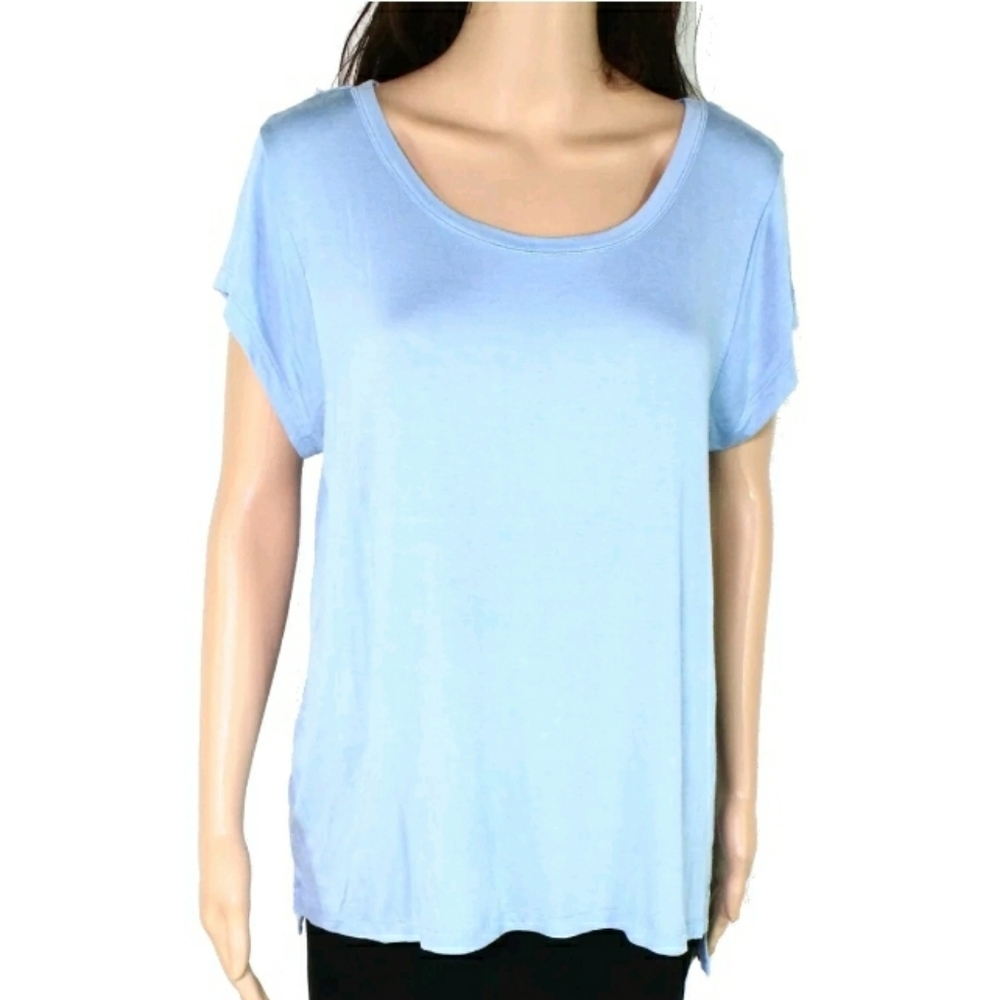 👚INK & IVY silky blue tshirt